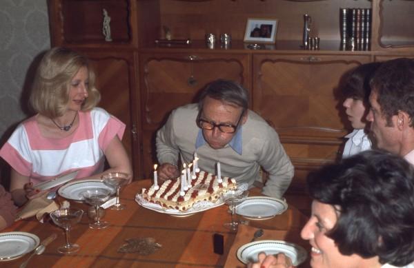 8-013-FRANCE-1977
